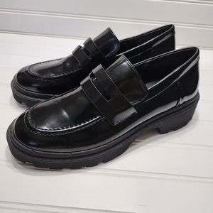 Zara Black Patent Leather Loafers with Lug Soles EU 40, US 9, gently used